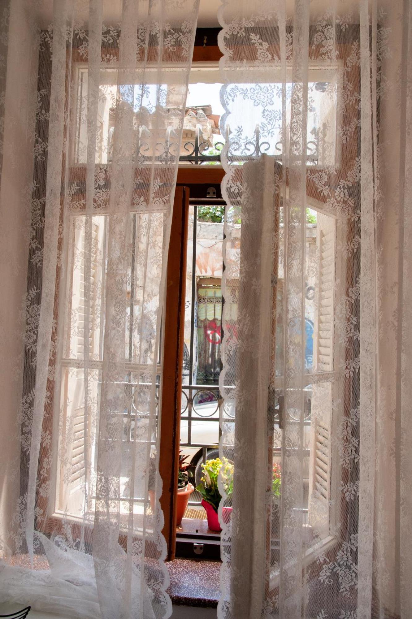 17 Flats And Roof Garden Apartment Athena Bagian luar foto